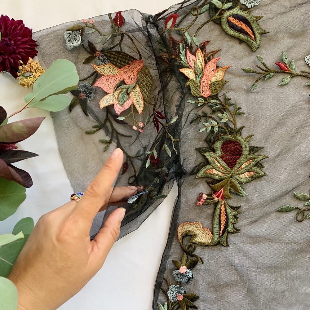 Tulle Zara Embroidered shirt